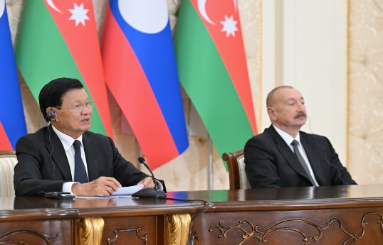 President of the Lao People’s Democratic Republic Thongloun Sisoulith and Ilham Aliyev, President of the Republic of Azerbaijan