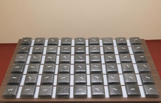 Azerbaijan intercepts large shipment of drugs from Iran - PHOTO 