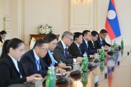 President Ilham Aliyev held expanded meeting with President of Laos - PHOTO 