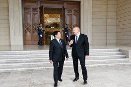 Official luncheon hosted on behalf of President Ilham Aliyev in honor of President of Laos