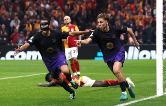Galatasaray lost to Barcelona in the Champions League despite Batrakov's debut goal