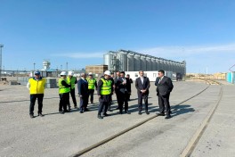 Azerbaijani delegation familiarizes itself with operations of Kazakhstan’s leading ports and terminals