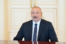 President of Azerbaijan receives Sri Lankan minister