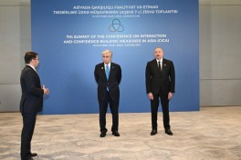 Presidents of Azerbaijan and Kazakhstan meet in Baku, inaugurate Trans-Caspian Fiber-Optic Cable Line