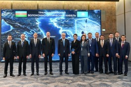 Presidents of Azerbaijan and Kazakhstan meet in Baku, inaugurate Trans-Caspian Fiber-Optic Cable Line