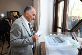 9th Congress of Azerbaijani journalists underway - PHOTO 