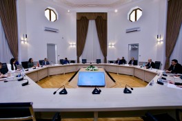 Prospects for LNG supplies to Vietnam discussed in Baku
