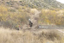 Media representatives familiarize themselves with demining operation carried out by MES in Aghdam - PHOTO 