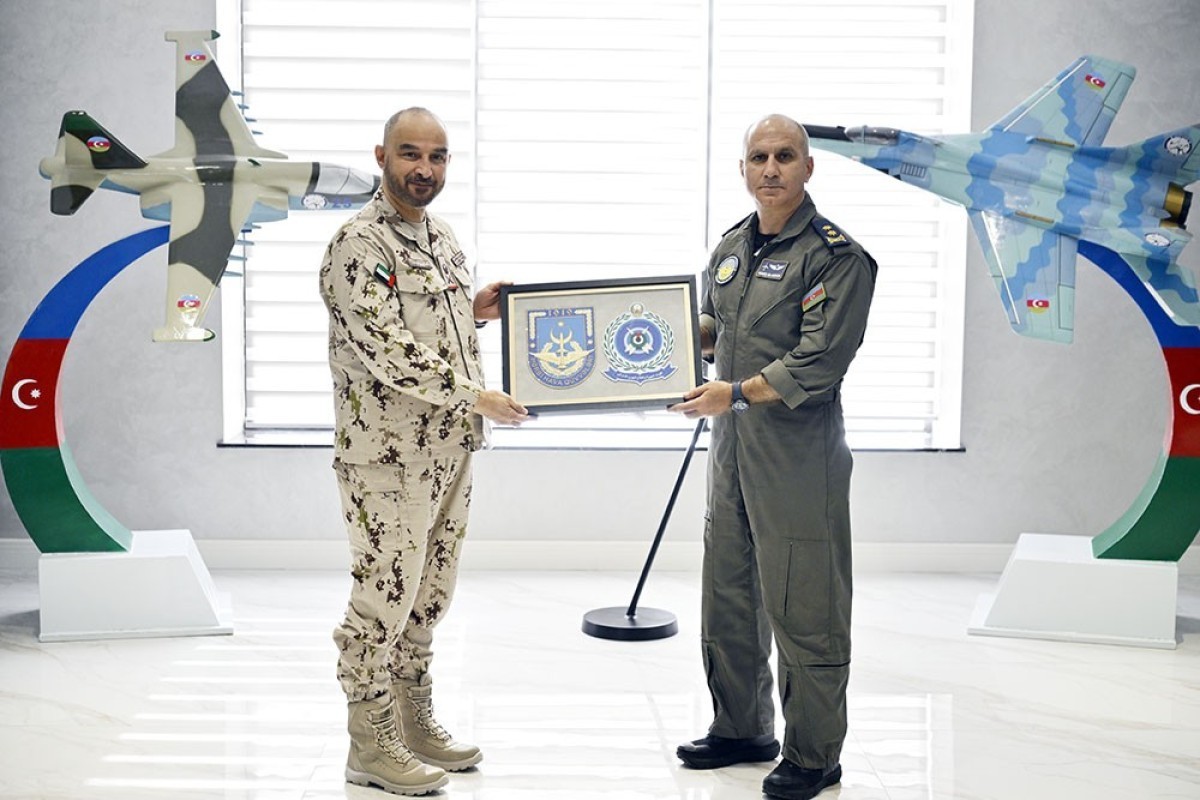 Azerbaijan and UAE Air Force Commanders meet - PHOTO 