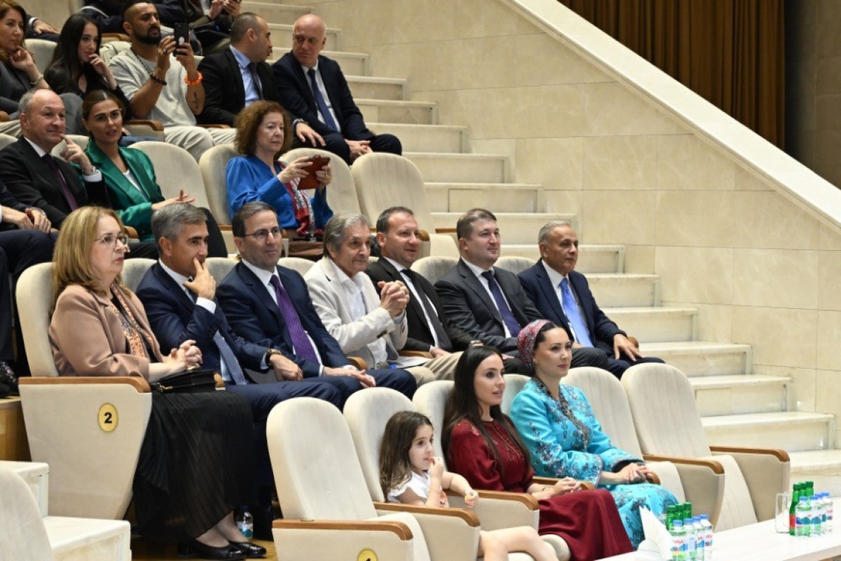 Leyla Aliyeva watches performance of Turkmen iconic Galkynysh national equestrian group in Arkadag city