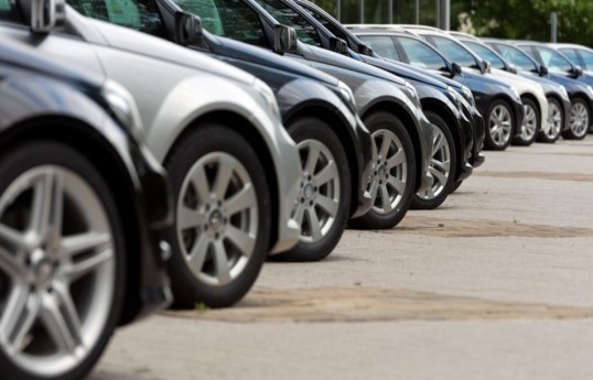 Azerbaijan imports nearly 700 electric vehicles in nine months