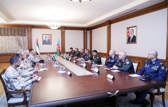 Azerbaijan-UAE military cooperation is discussed