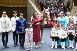 Leyla Aliyeva watches performance of Turkmen iconic Galkynysh national equestrian group in Arkadag city