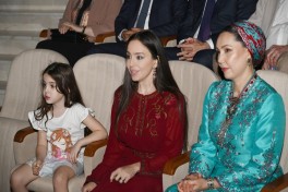 Leyla Aliyeva watches performance of Turkmen iconic Galkynysh national equestrian group in Arkadag city
