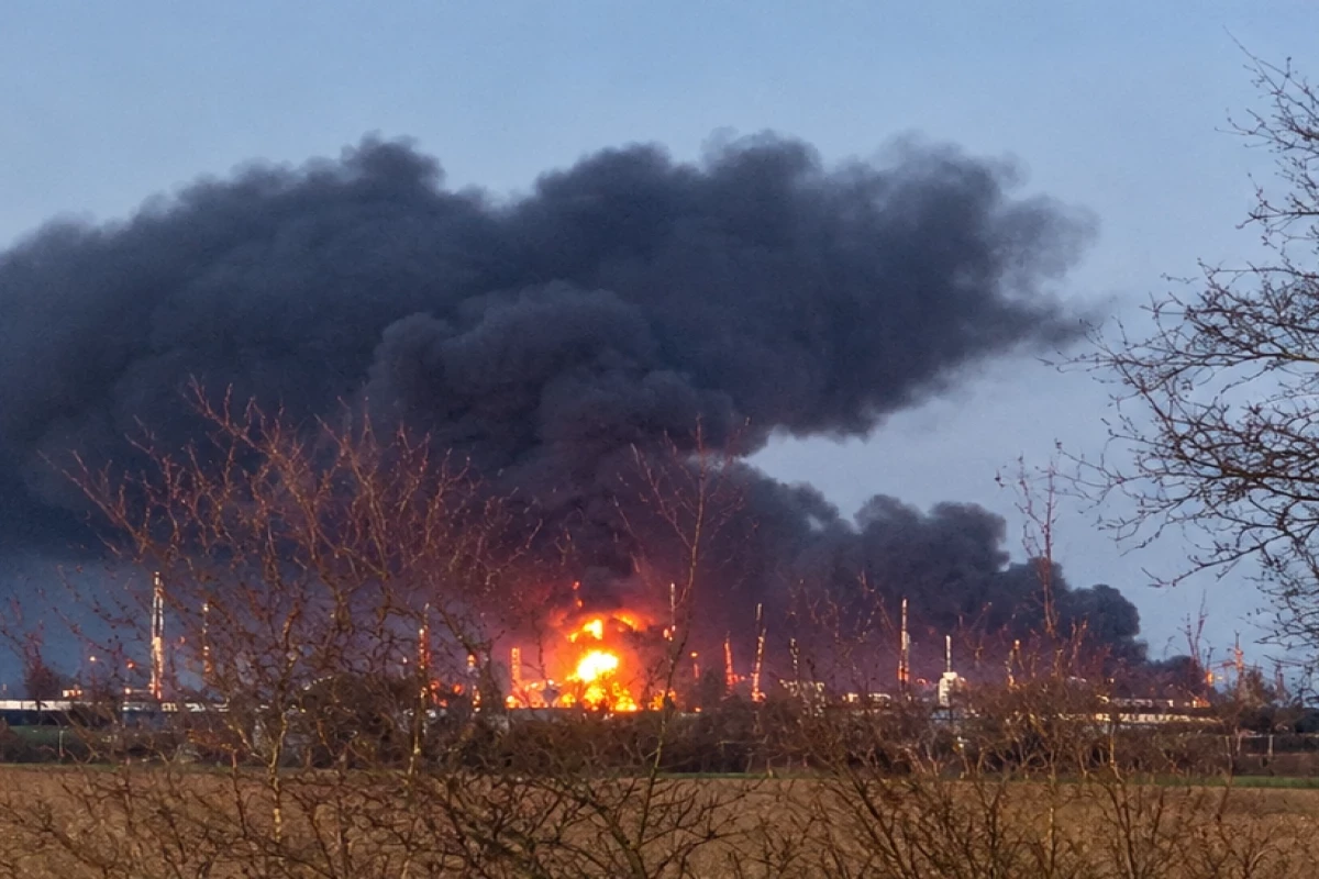 Drone attack causes fire at Druzhba oil pipeline facility in Tambov