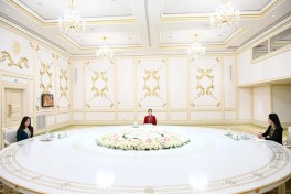 Leyla Aliyeva, Oguljahan Atabayeva and Saida Mirziyoyeva hold trilateral meeting in Ashgabat