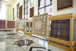 Leyla Aliyeva visits Turkmen Carpet Museum in Ashgabat
