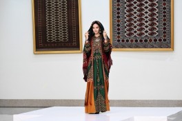 Leyla Aliyeva visits Turkmen Carpet Museum in Ashgabat