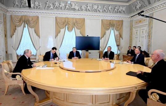 Putin's meeting with Witkoff continues for over two hours