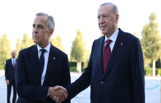 Canadian Prime Minister Mark Carney with Turkish President Recep Tayyip Erdogan