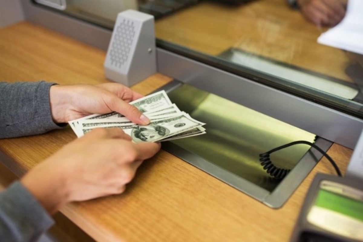 Money transfers from Azerbaijan to Georgia decrease by 16%