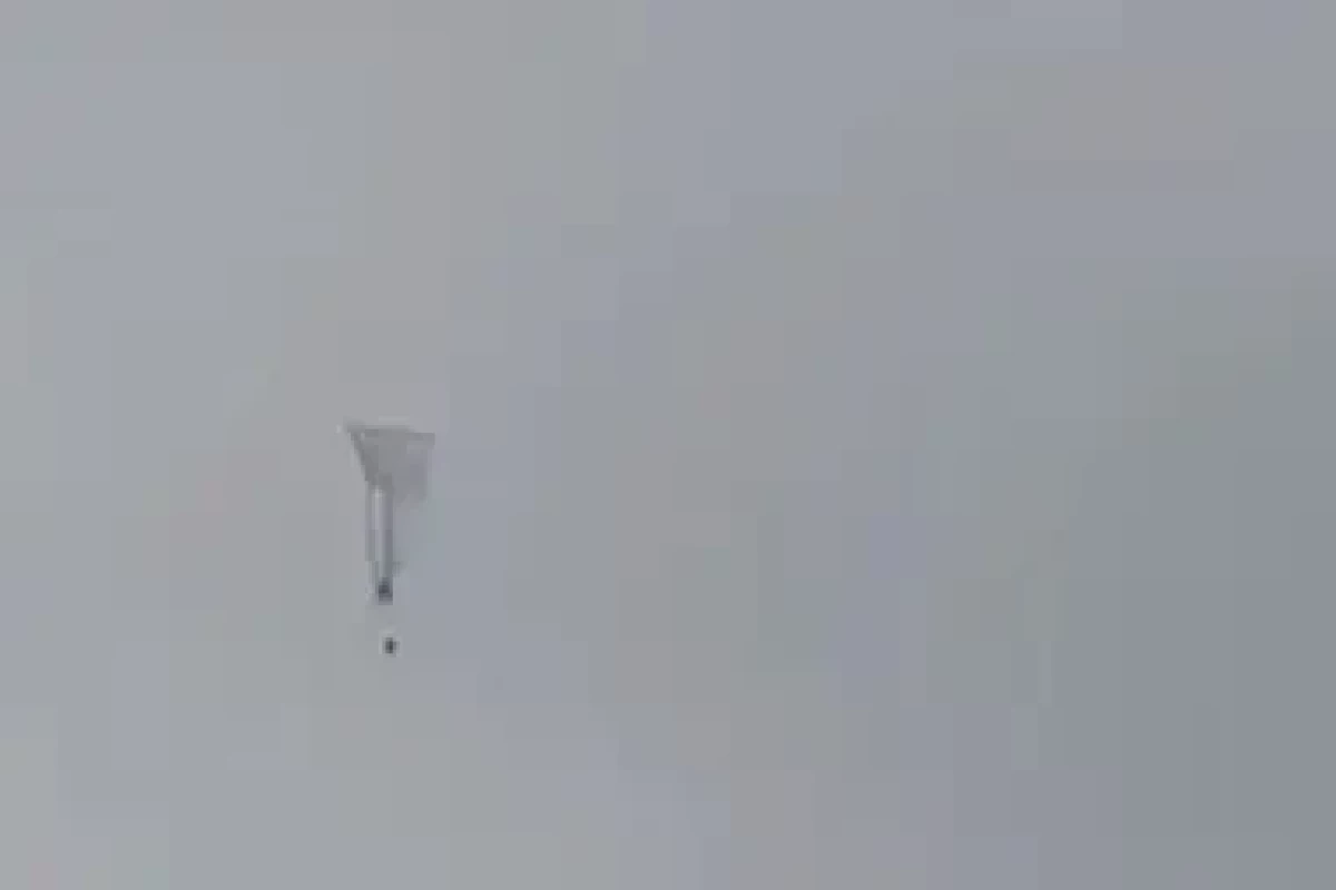 Ukraine attacks Moscow airports with balloon-controlled drones
