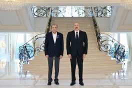 President Ilham Aliyev presented “Istiglal” Order to Farhad Khalilov