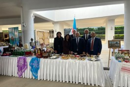 Azerbaijan represented with special stand at UN Day event in Turkmenistan