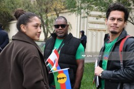 Baku hosts show of support for young footballers from New Caledonia and French Polynesia-PHOTO 