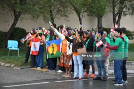 Baku hosts show of support for young footballers from New Caledonia and French Polynesia-PHOTO 