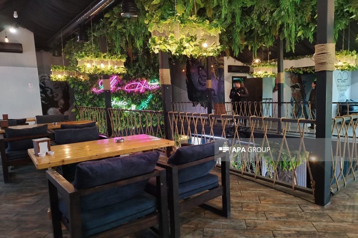 Azerbaijani court orders arrest of two suspects in Ahmadli restaurant murder case