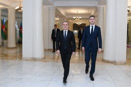 Azerbaijani and Dutch foreign ministers begin tête-à-tête meeting in Baku - UPDATED 