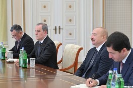 President Ilham Aliyev receives Dutch Foreign Minister