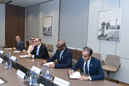 Azerbaijani FM Jeyhun Bayramov meets with OIC Secretary-General