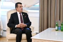 President Ilham Aliyev received ICESCO Director-General