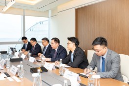 AZCON Holding CEO meets with delegation of China's CRRC Zhuzhou Locomotive