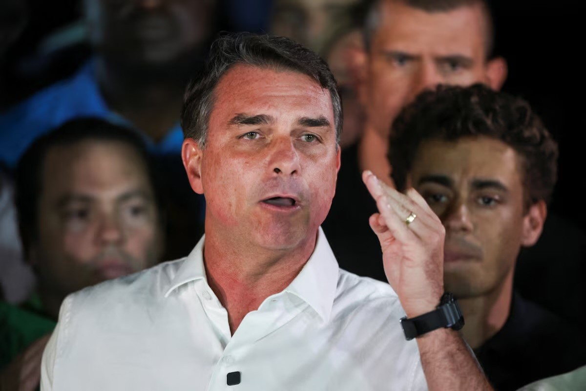 Flavio Bolsonaro, from US, declares himself rightful leader of Brazil after losing election