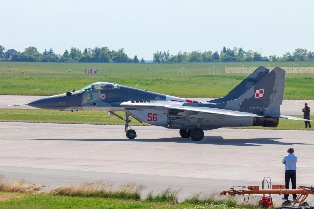Poland to provide Ukraine with two MiG-29 fighter jets and ammunition