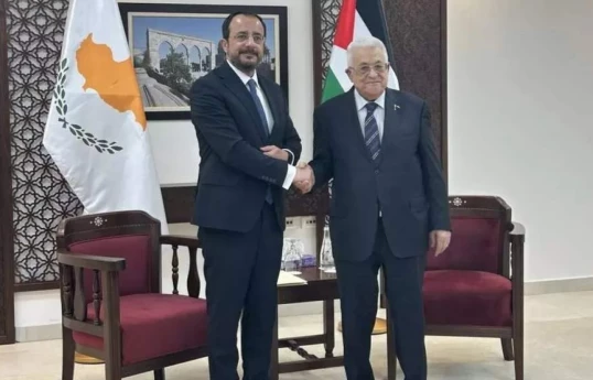 Cypriot President Nikos Christodoulides and Palestinian President Mahmoud Abbas