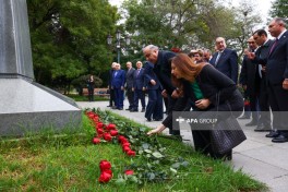 Members of the Azerbaijan-Türkiye Interparliamentary Relations Working Group visited Atatürk's statue