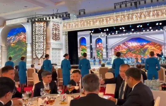 Banquet hosted on behalf of Kyrgyz President for heads of state and government in Bishkek