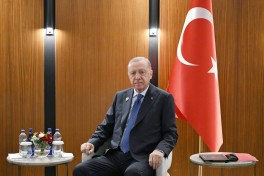 President Ilham Aliyev met with Turkish President Recep Tayyip Erdogan in Bishkek - UPDATED 