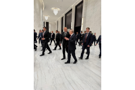 President Ilham Aliyev, Vladimir Putin hold conversation on sidelines of SCO Summit in Bishkek - PHOTO 