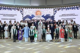 First ladies of five countries visit handicraft exhibition in Bishkek