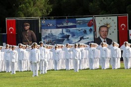 Diplomas presented to Azerbaijan Army servicemen graduating in Türkiye