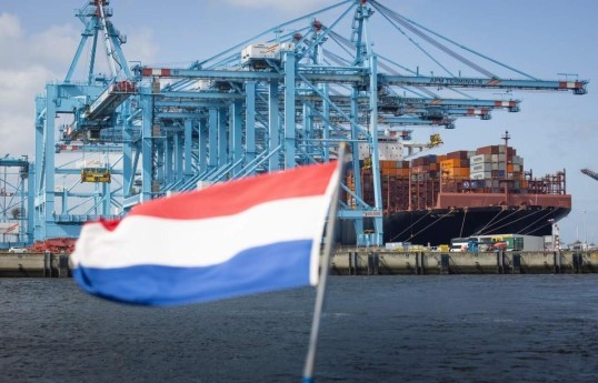 Dutch authorities unable to stop ships carrying arms to Israel under national flag