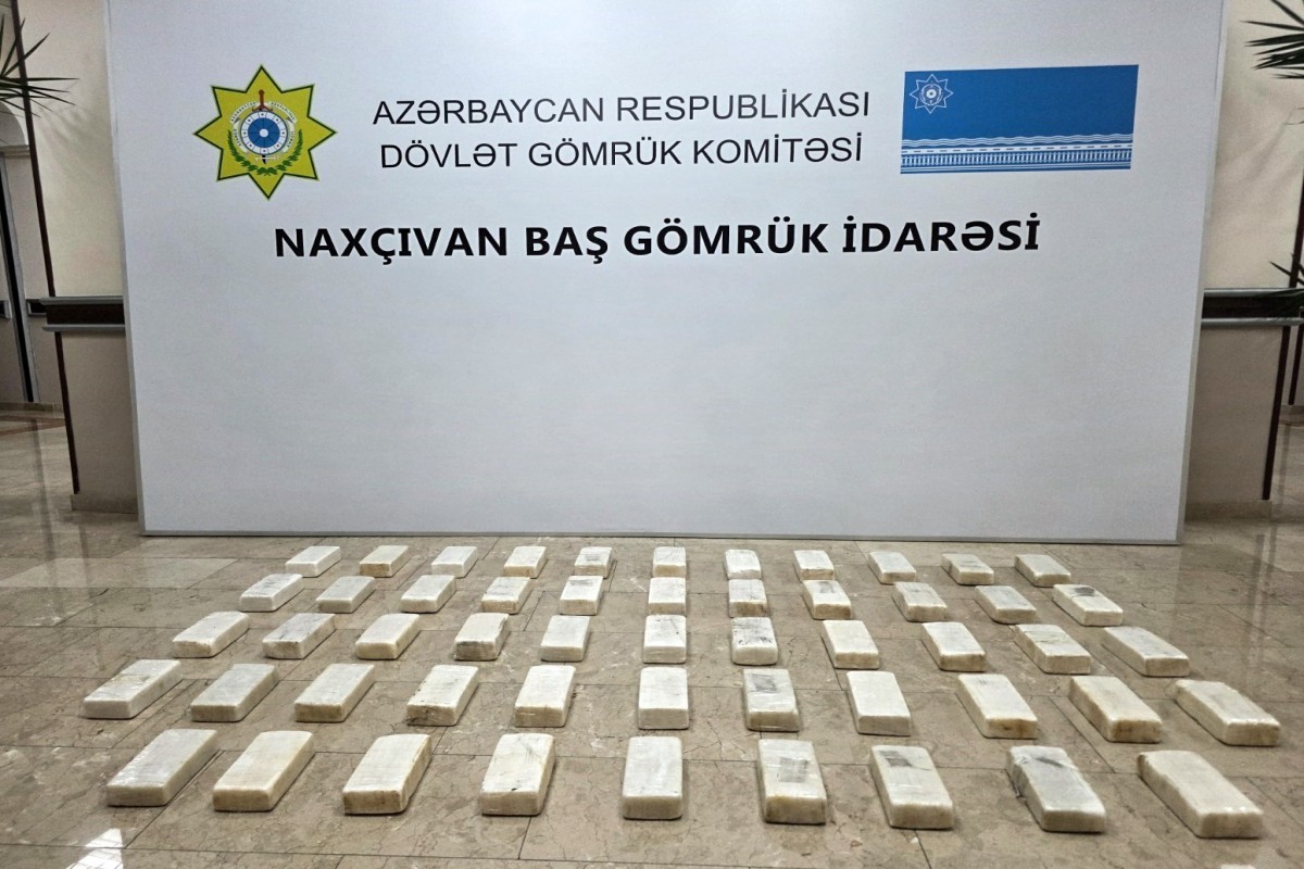 Azerbaijani customs foil smuggling of over 45 kg of methamphetamine - <span class="red_color">PHOTO