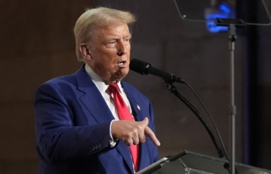 Trump orders Canadian goods excluded from $50 billion in US government procurement