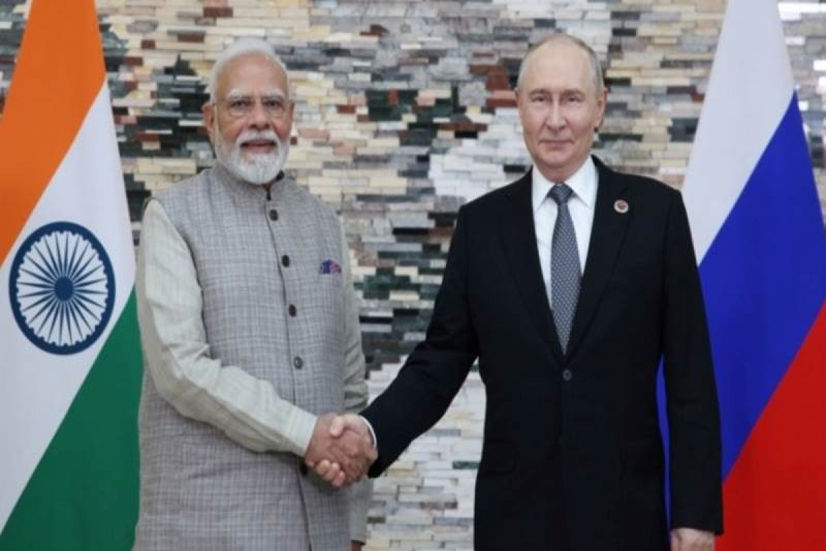 Putin lands in New Delhi for BRICS summit