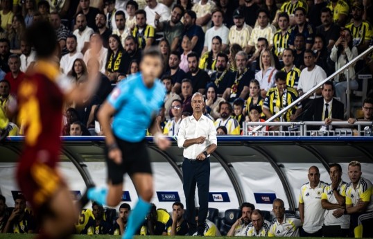 Fenerbahçe confirm Kartal to remain coach after resignation drama